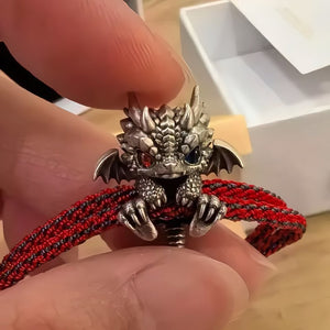 🐲🎁Söpö hopeinen lohikäärmerannekoru